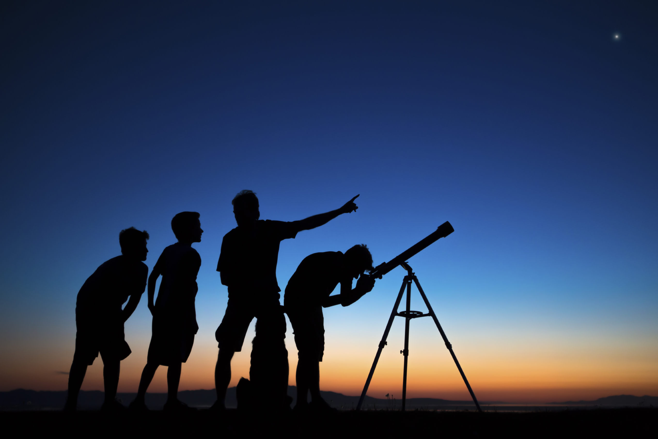 Astronomia w Twoim domu XVI @ Online
